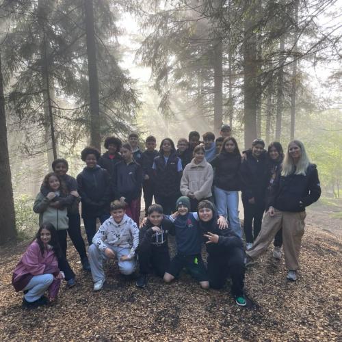 Das Bild zeigt die Klasse bei einem Gruppenfoto
