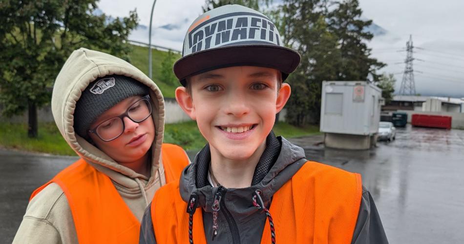 Bild zeigt zwei Schüler